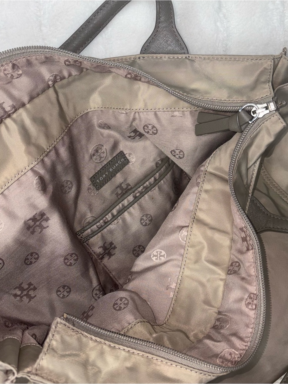 Tory Burch Nylon Tore Large Gray/Taupe color - Picture 6 of 9
